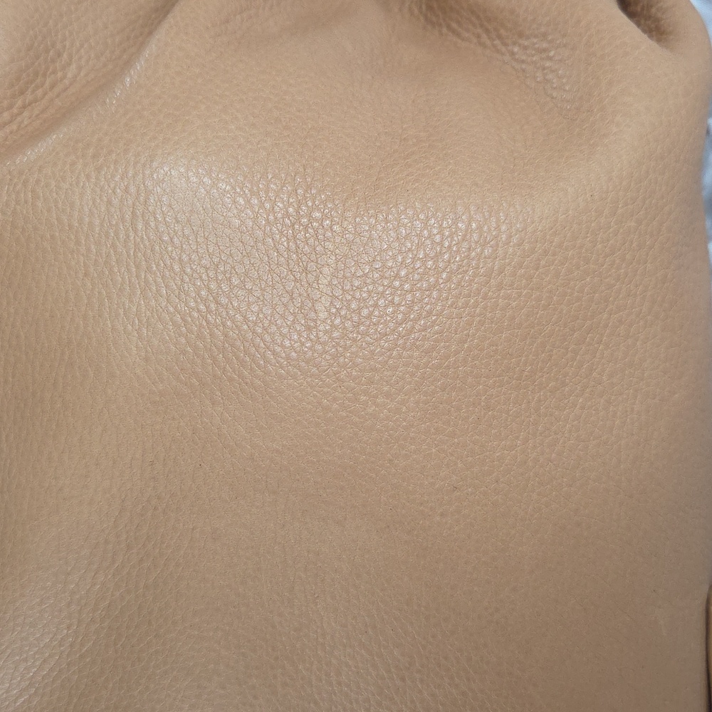 American Leather Co. Hudson Hobo Shoulder Bag. Tan Macadamia Color.NWT 9" Heigh. - Picture 7 of 16
